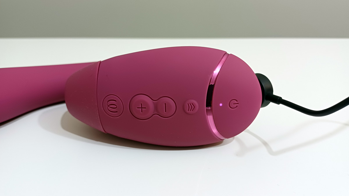 Aufladen des Womanizer Next Duo